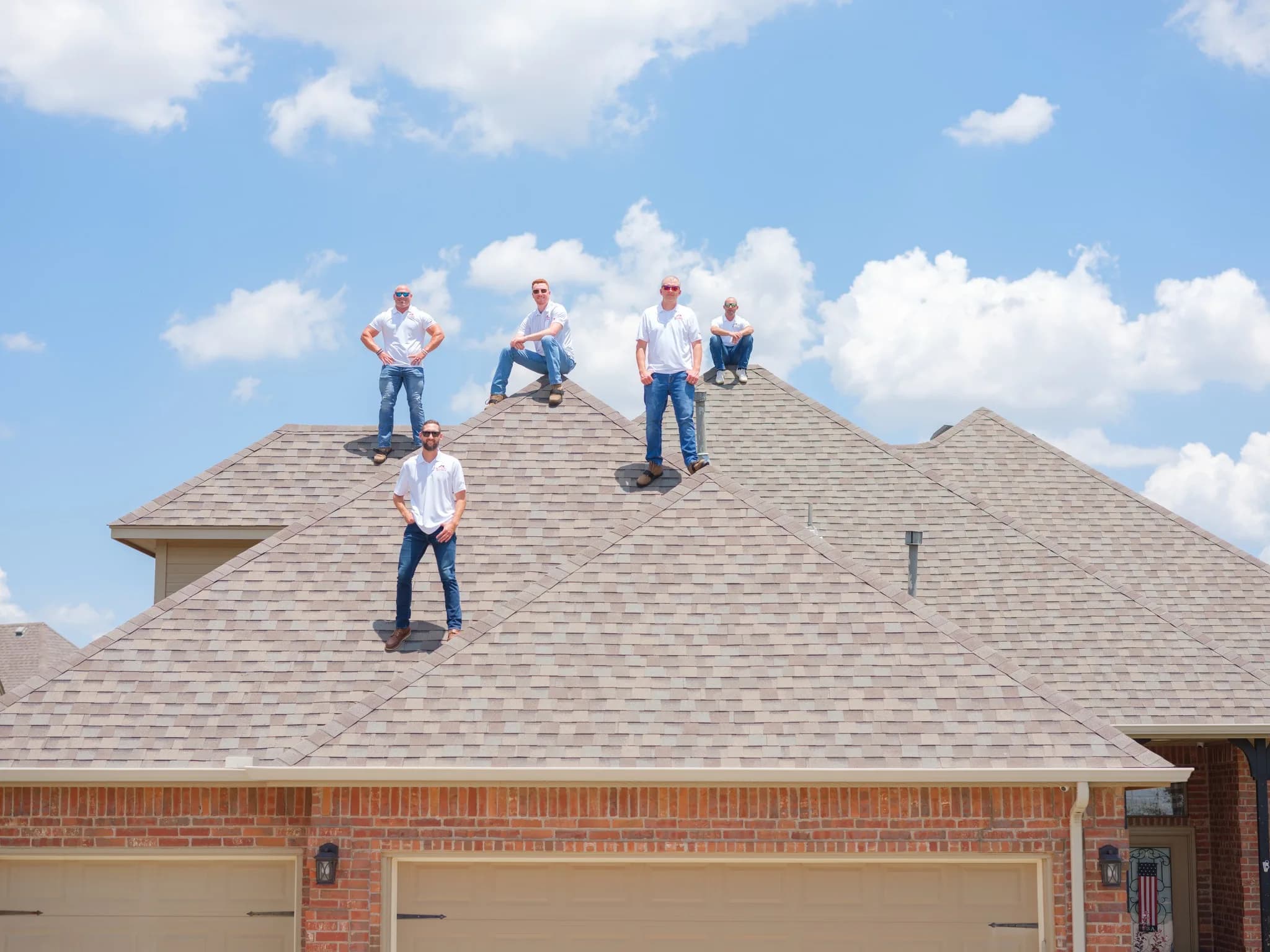 Elliott Roofing business background image