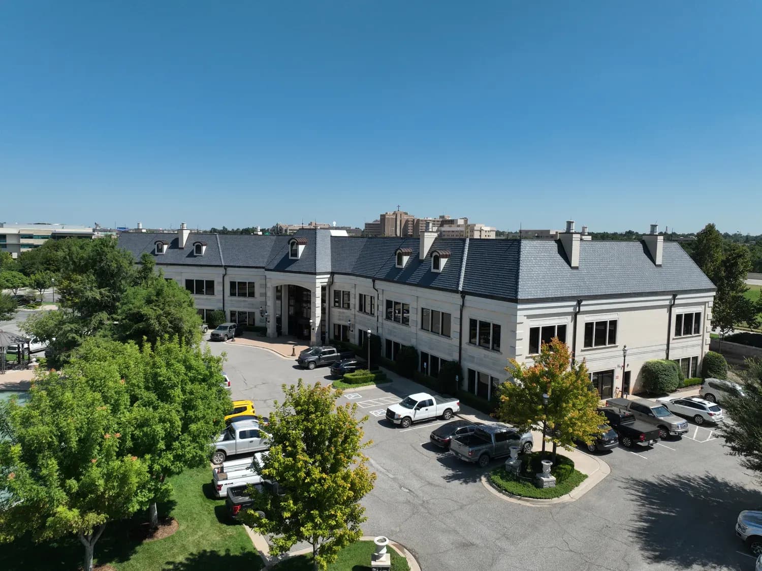 Champion Roofing & Construction business background image